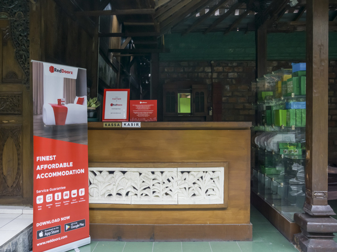 Public Area 3, RedDoorz Syariah @ Lempuyangan, Yogyakarta