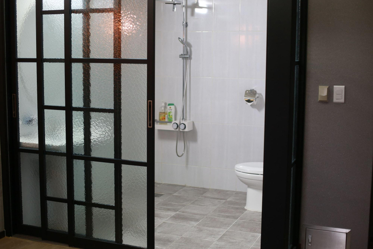 Public Area 2, Ehotel Gumi, Gumi