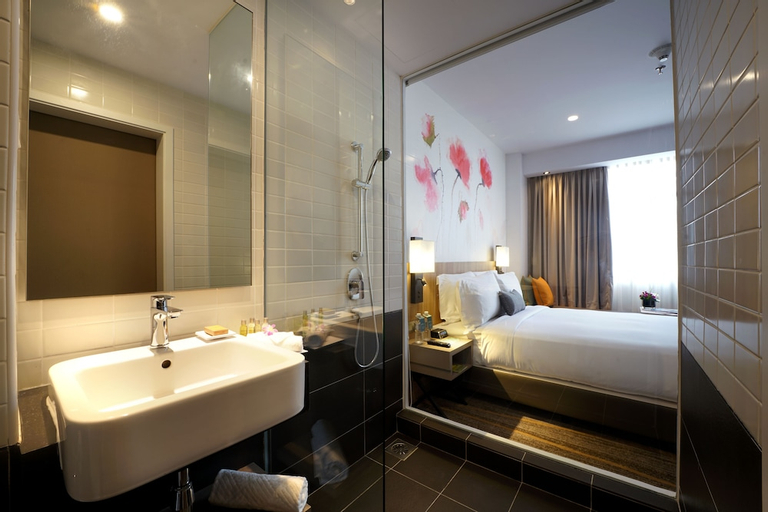 Bedroom 16