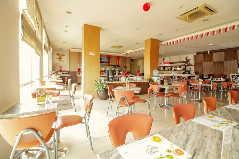Food & Drinks 5, Collection O 17 Hotel BTC Bandung, Bandung