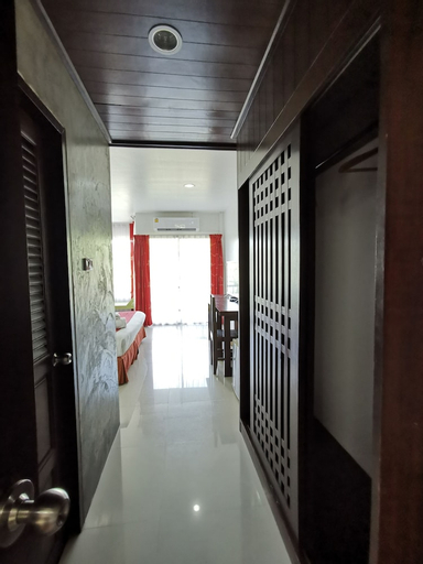 Public Area 2, Nana Beach Hotel, Pathiu