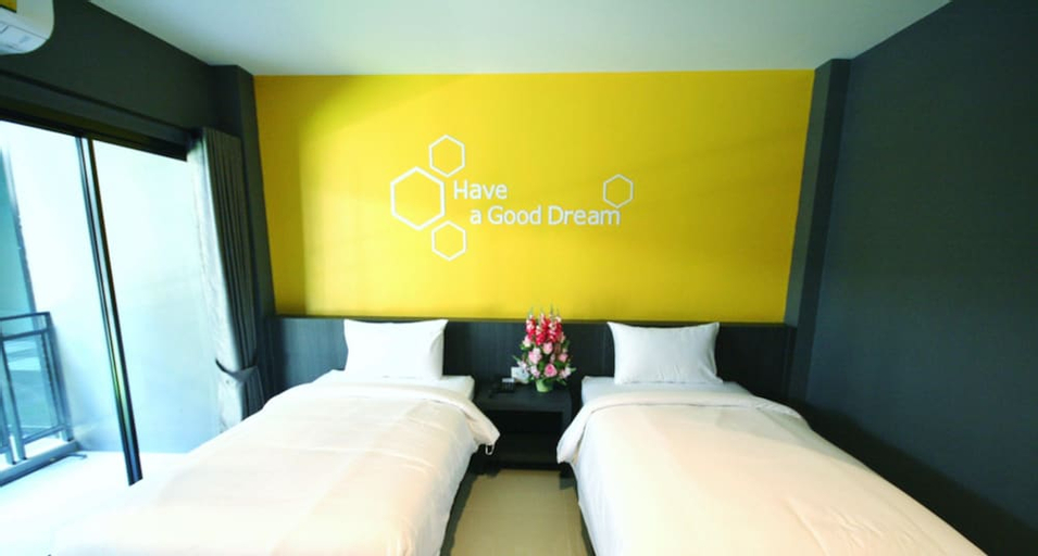 Bedroom 21