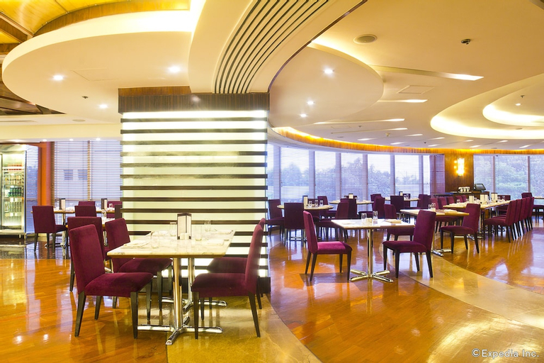 New Coast Hotel Manila, Manila