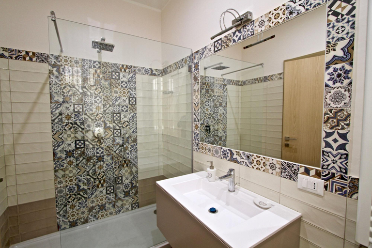 Bathroom 4, La Passeggiata di Girgenti, Agrigento