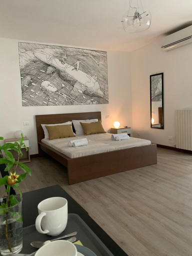 Bedroom 2, Nottetempo Verona, Verona