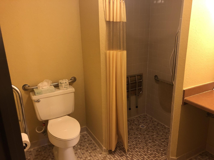 Bathroom 3, Surestay By Bw Glendive Yellowstone River, Dawson
