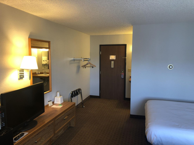 Bedroom 2, Surestay By Bw Glendive Yellowstone River, Dawson
