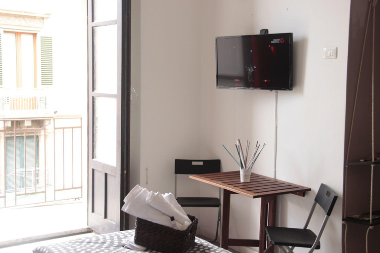 Bedroom 4, New Rubik's Castle, Catania