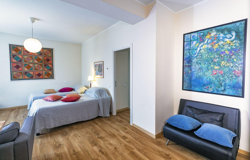 Bedroom 4, Rita's Garden, Milano