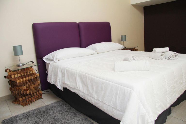 Bedroom 3, Urban Pop Hostel & BnB, Catania