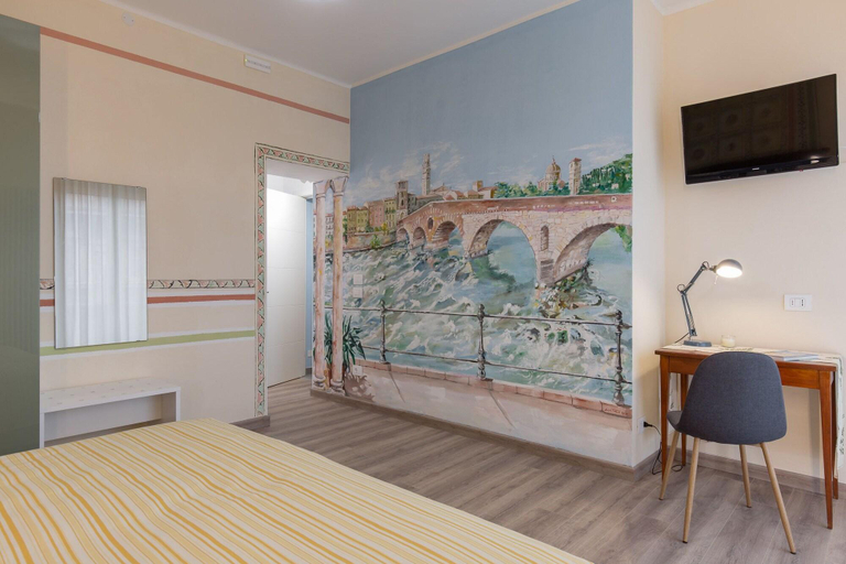 Bedroom 3, B&B Domus Fluminis, Verona