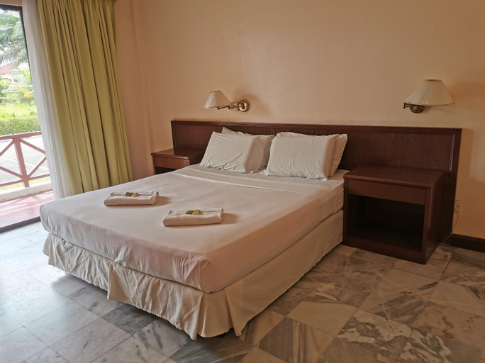 OYO 89972 Borneo Paradise Beach Hotel, Papar