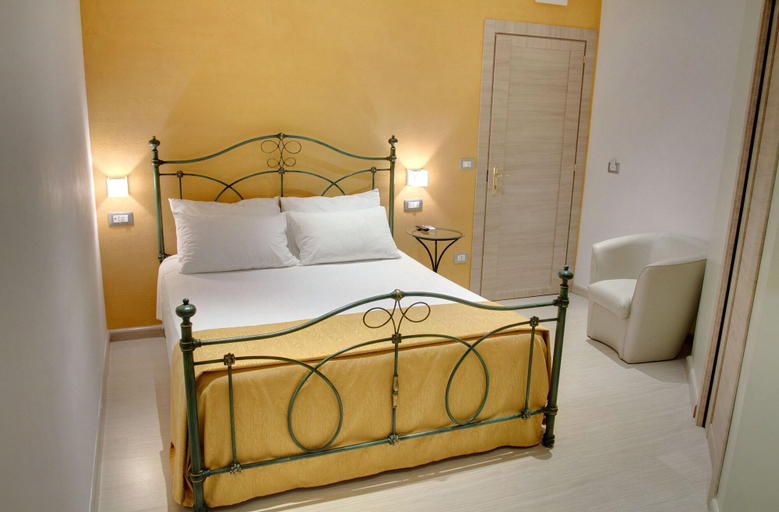 Bedroom 3, La Suite del Faro, Cosenza