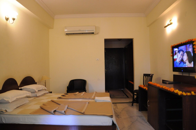 Others 4, Hotel Pratap Palace, Chittaurgarh