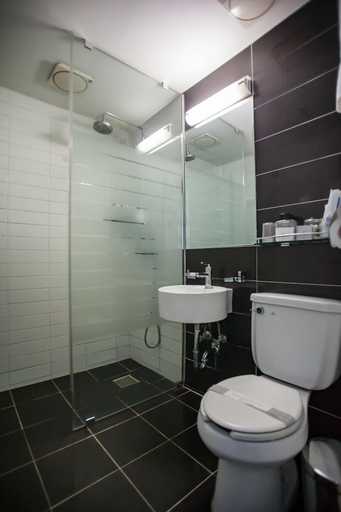 Bathroom 5, Pinebeach Hotel Pohang, Pohang