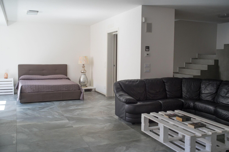 Others 5, Relais Officina del Tempo, Treviso