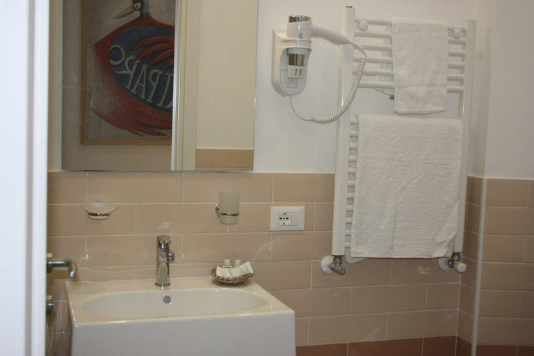 Bathroom 5, Il B&B della Mamma, Rome