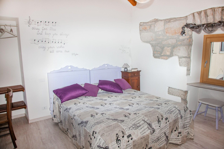 Bedroom 2, B&B Barbara, Trieste