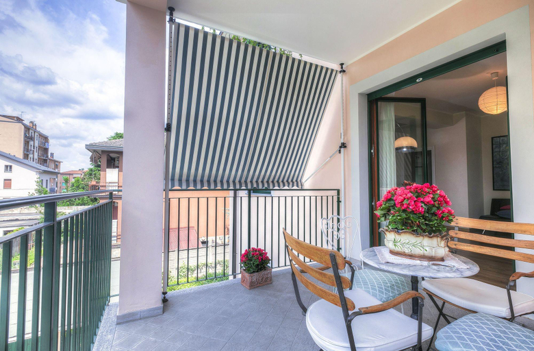 Bedroom 2, Rita's Garden, Milano