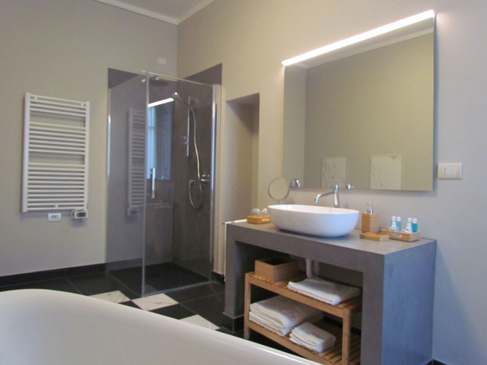 Bathroom 5, L'Approdo di Sant'Agostino, Como