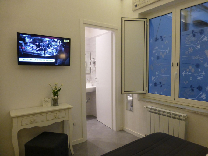 Bathroom 5, Sotto le Stelle Ai Decumani, Napoli