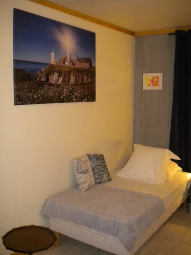Bedroom 2, Les Remparts Du Jerzual, Côtes-d'Armor