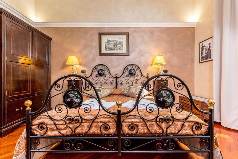 Bedroom 2, Giovine Italia, Roma