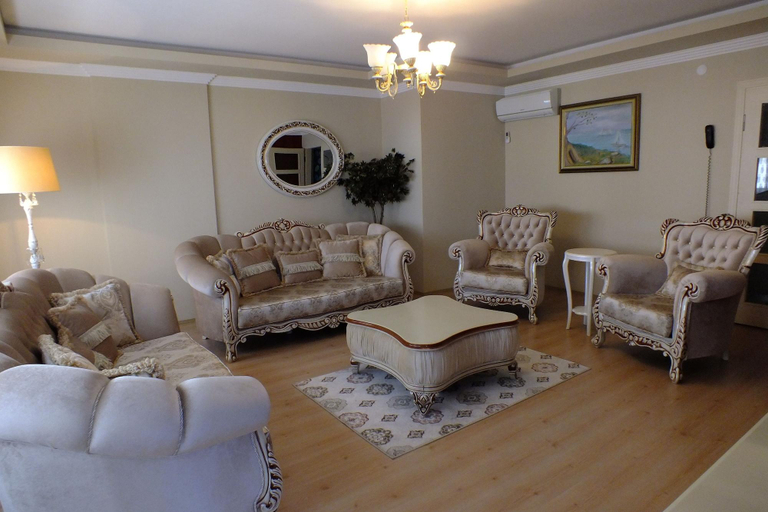 Bedroom 3, Real King Residence Hotel, Yomra