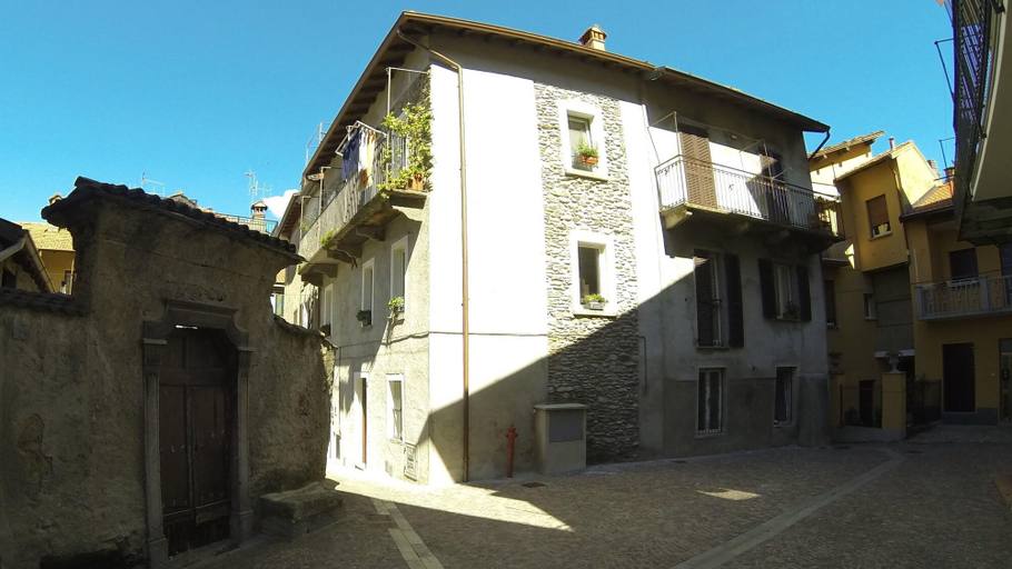 Exterior & Views 2, La Casa sul Sasso, Lecco
