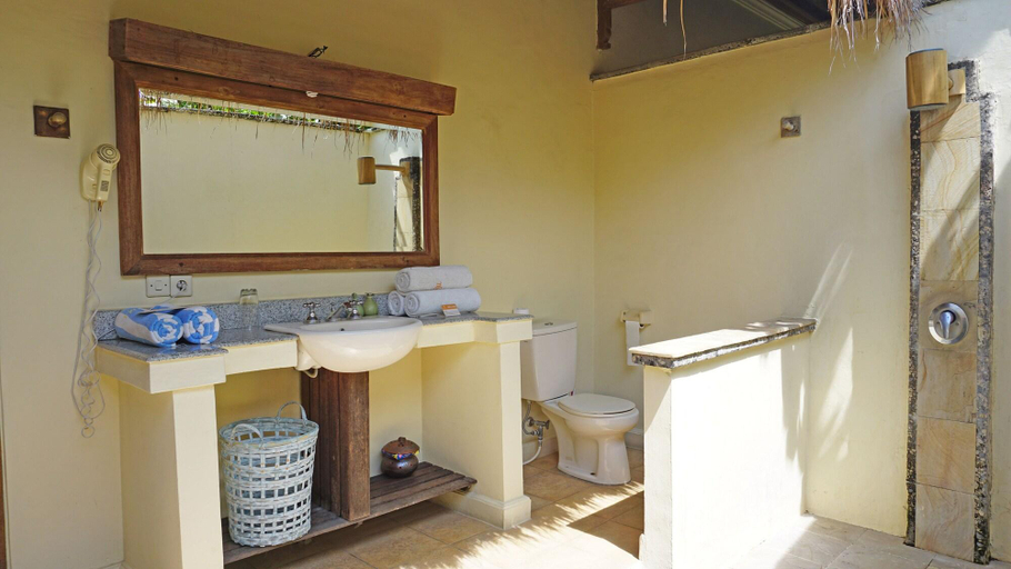 Bathroom 5, Scuba Seraya Resort Tulamben, Karangasem