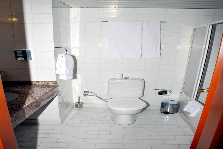 Bathroom 5, Malabadi Hotel, Merkez