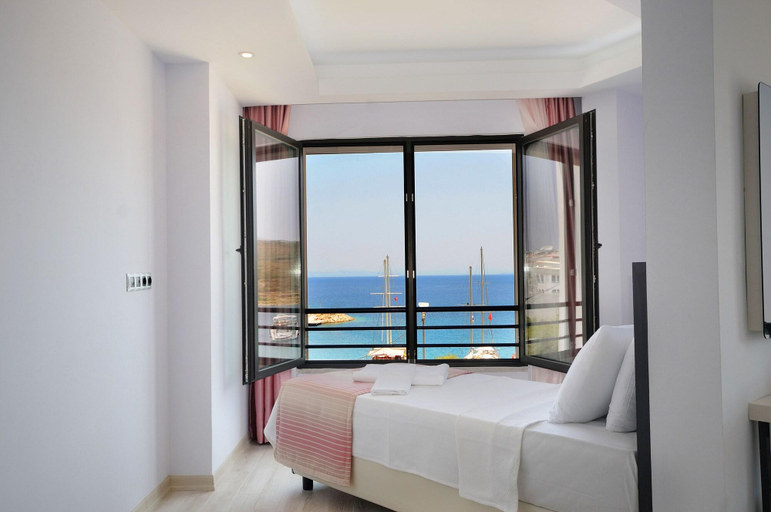 Bedroom 3, Datca Sapphire Hotel, Datça