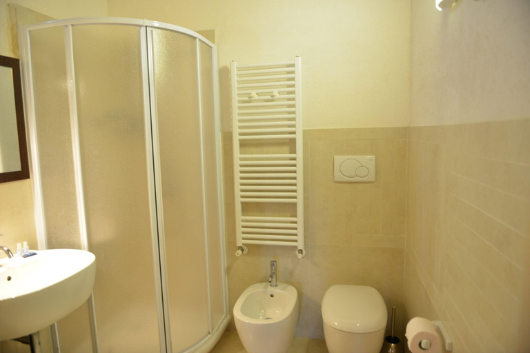 Bathroom 4, Relais Cimillà, Ragusa