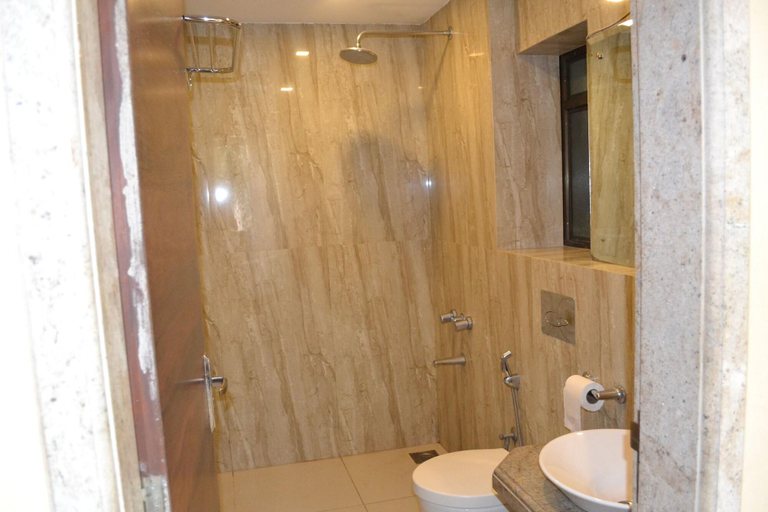 Bathroom 4, Stay Simple Sunkissed Plaza Resort, North Goa