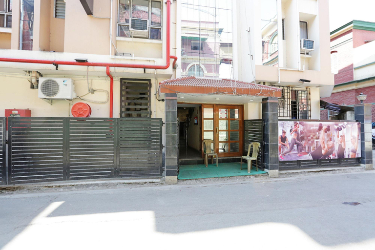 Exterior & Views 2, Hotel Diamond Plaza Bowbazar, Kolkata