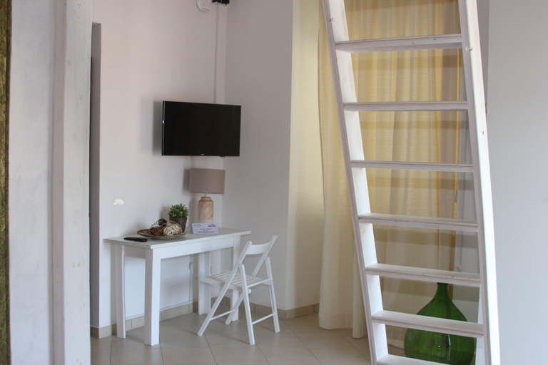 Bedroom 3, MiMi Bed & Breakfast, Napoli