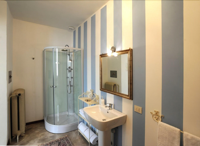 Bathroom 5, Antica Dimora B&B in Historic Residence, Bergamo