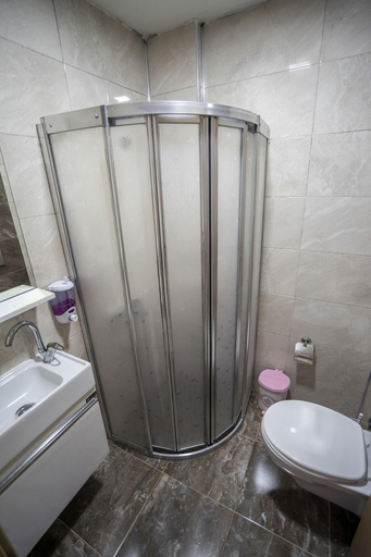 Bathroom 5, Ayder Valley Palace, Ardeşen