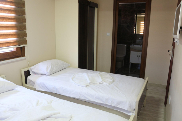 Bedroom 3, Beyoglu Huzur Hotel, Beyoğlu