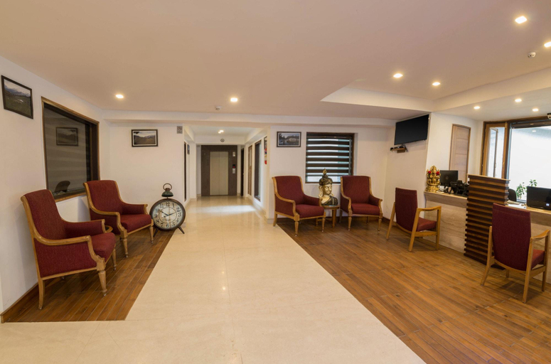 Public Area 5, Country Inn Premier Pacific Mall Road Mussoorie, Dehradun