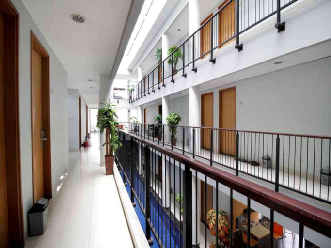 Cilandak Mansion, South Jakarta
