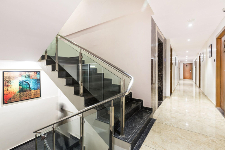 Public Area 3, Aura One Hotel, Ernakulam