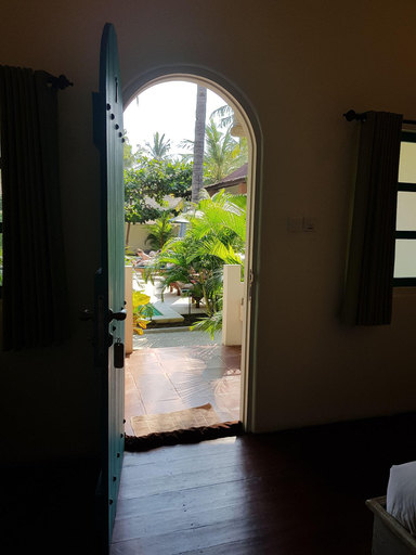 Bedroom 3, White Coconut Cottage, Lombok