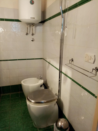 Bathroom 4, Ivana B&B, Catania