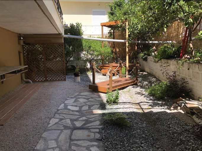 Exterior & Views 2, Rodos Backpackers, South Aegean