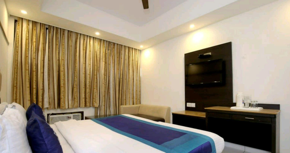 Bedroom 4, South End Hotel, Chandigarh