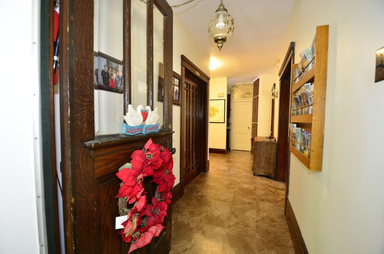 Public Area 2, Ambassador B&B Guest Home, Perth