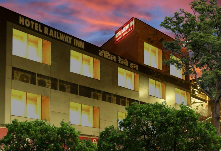 Exterior & Views, Hotel Railway Inn, Thane