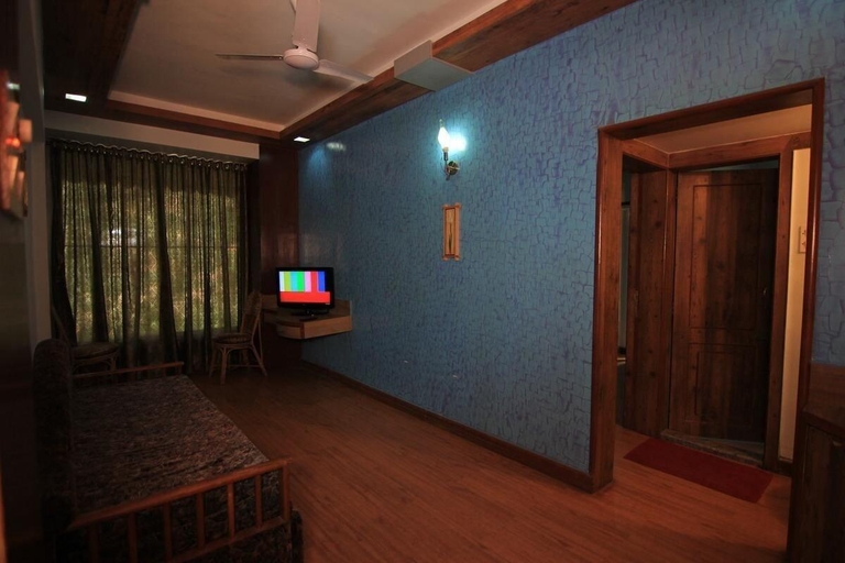 Public Area 3, Mount View Executive The Valley Resort, Satara
