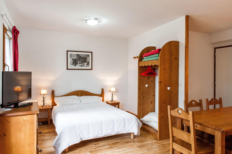 Bedroom 3, Residhotel Le Bois de la Reine, Puy-de-Dôme